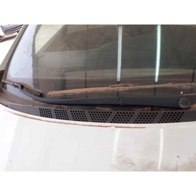 Recambio de brazo limpia delantero derecho para kia cee'd business referencia OEM IAM - Blanco 2