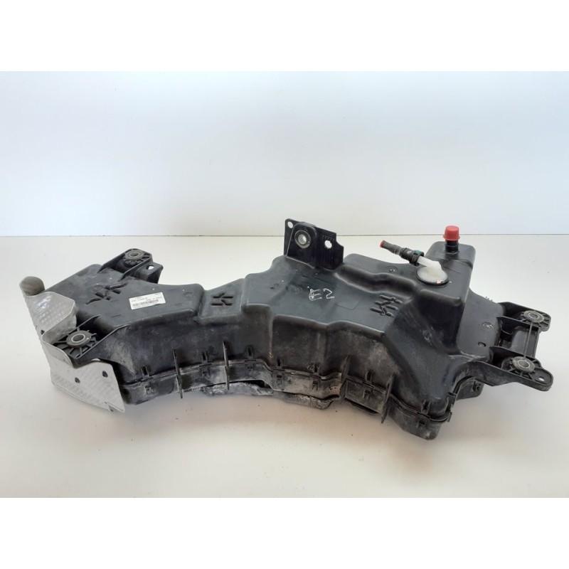 Recambio de deposito adblue para ford transit connect combi 220 l1 trend referencia OEM IAM KV615J228BF DONZA 