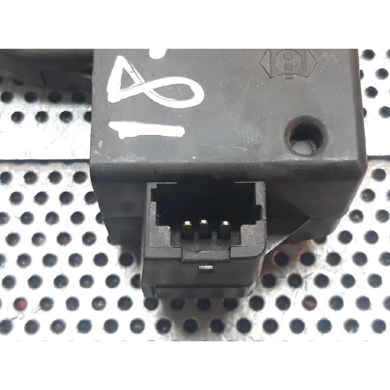 Recambio de cerradura maletero / porton para peugeot 1007 dolce referencia OEM IAM 9657614780 5
