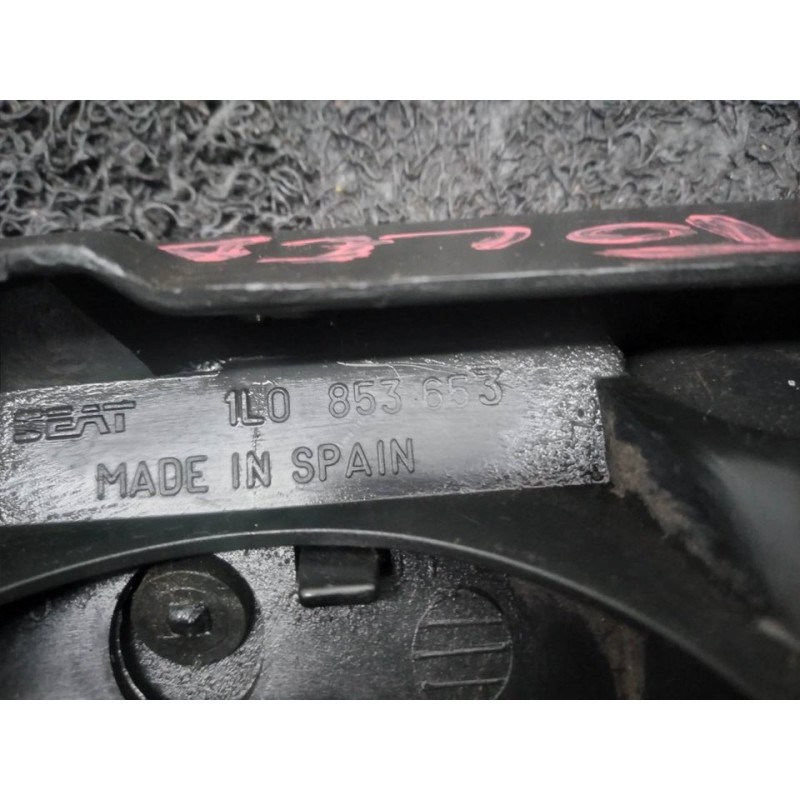Recambio de rejilla delantera para seat toledo (1l) referencia OEM IAM 1L0853655 85394 3