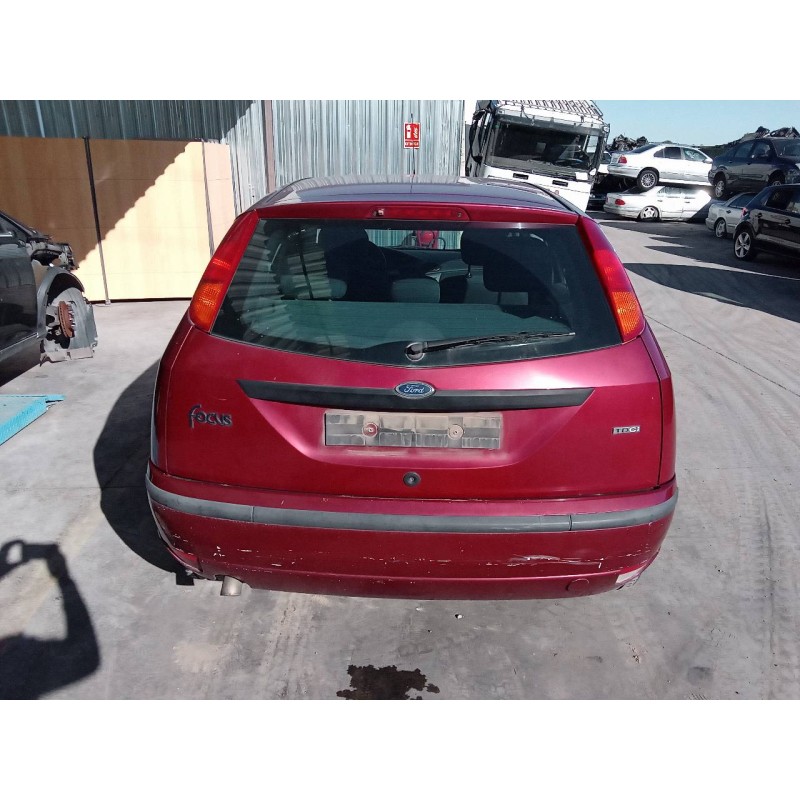 ford focus berlina (cak) del año 2003