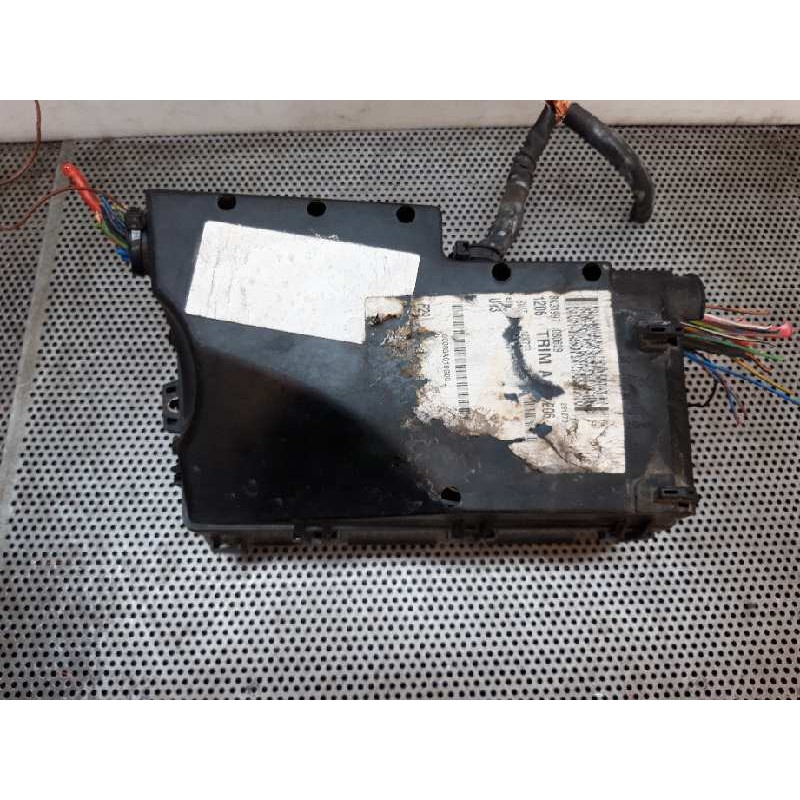 Recambio de caja reles / fusibles para ford kuga (cbv) trend referencia OEM IAM 8K31997080629 5
