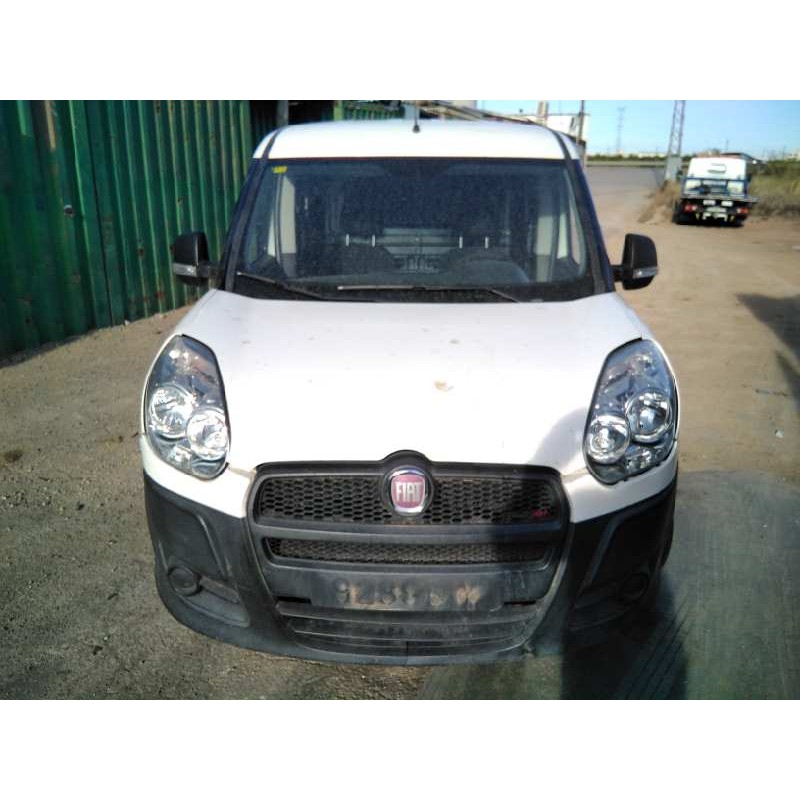 fiat doblo del año 2010