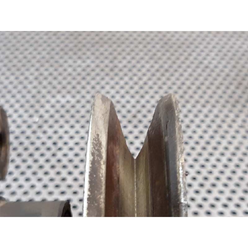 Recambio de bomba direccion para daihatsu rocky hard top referencia OEM IAM 8M18323 33168 4
