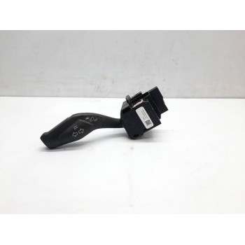 MANDO LUCES AV6T13335AE 