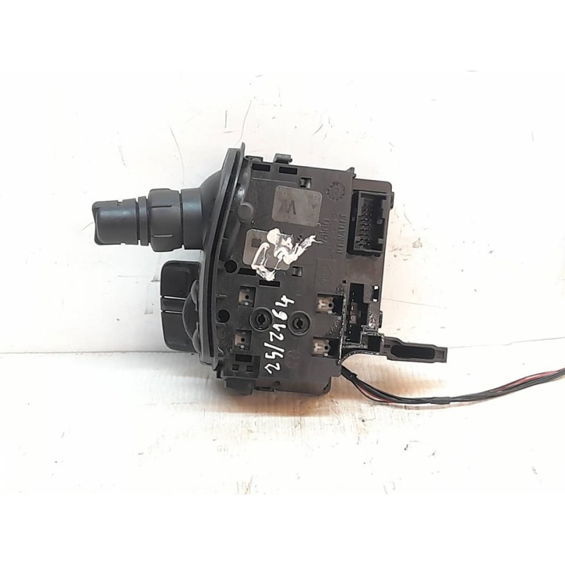 Recambio de mando limpia para renault scenic ii luxe privilege referencia OEM IAM 3