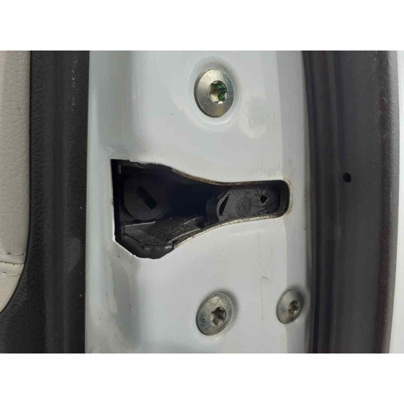 Recambio de cerradura puerta delantera derecha para kia cee´d business referencia OEM IAM   
