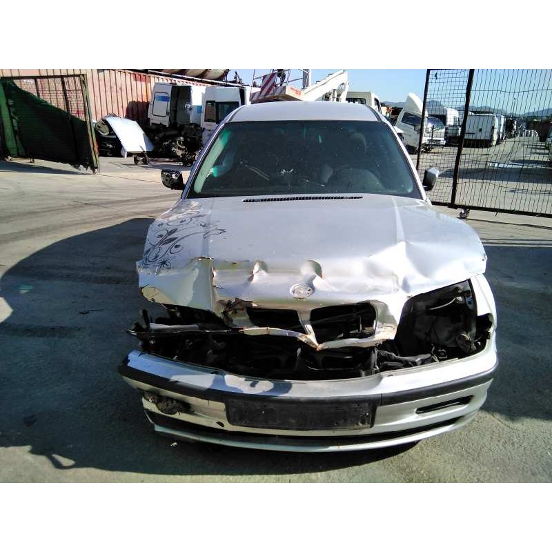 bmw serie 3 berlina (e46) del año 2000