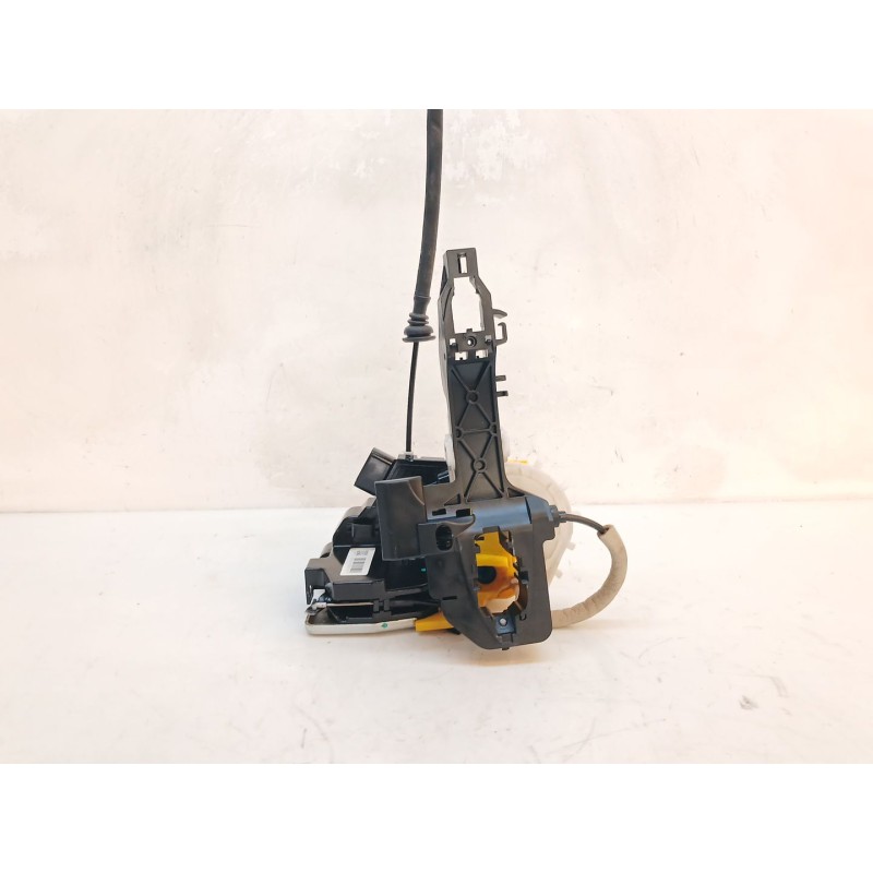 Recambio de cerradura puerta delantera izquierda para kia cee´d business referencia OEM IAM 81310A2400  