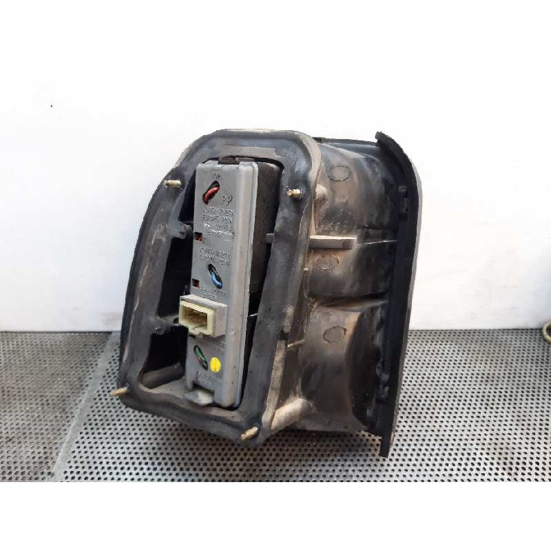 Recambio de piloto trasero derecho para kia sportage td (5-ptas.) referencia OEM IAM - Gris 2
