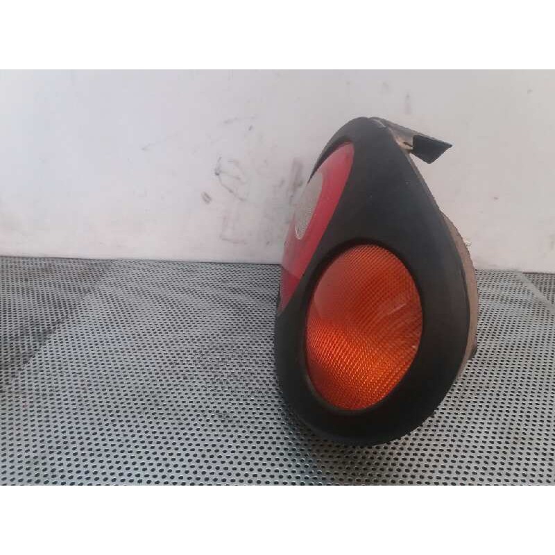 Recambio de piloto trasero derecho para renault megane i coach/coupe (da0) 1.6 referencia OEM IAM   VALEO - Amarillo 2