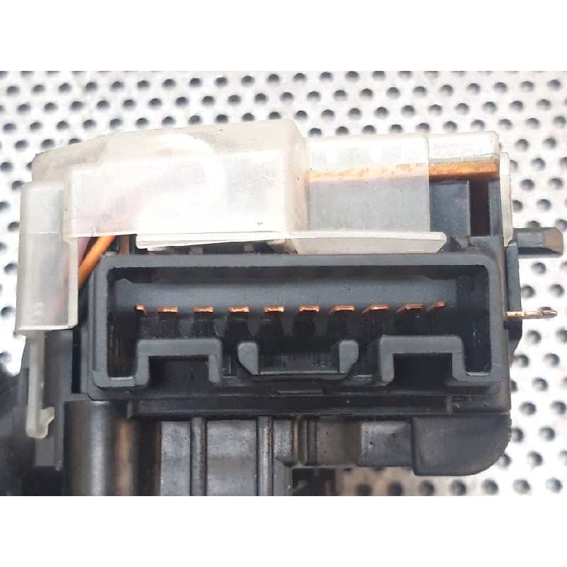 Recambio de mando limpia para toyota rav 4 (a2) 1.8 luna (2003) referencia OEM IAM - Negro 3