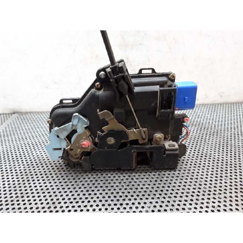 Recambio de cerradura puerta trasera izquierda para seat toledo (5p2) stylance / style referencia OEM IAM   