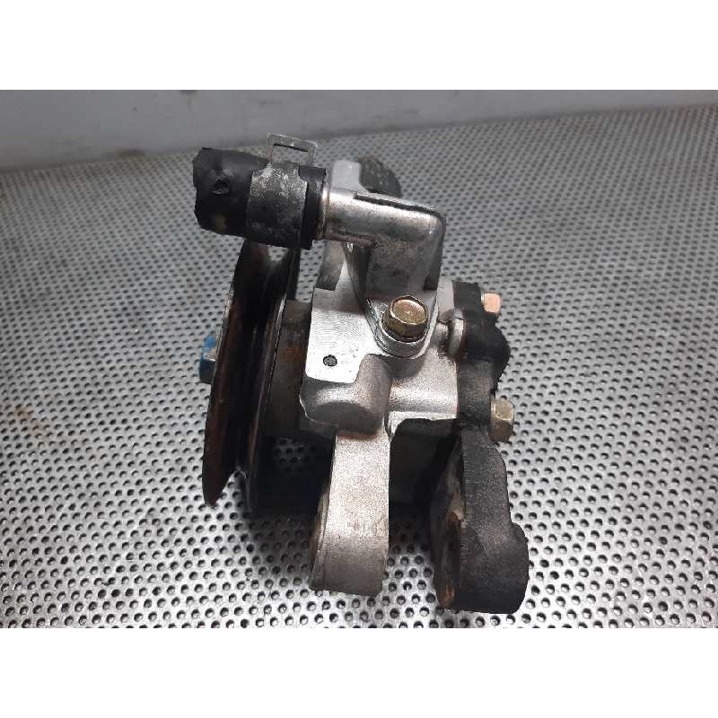 Recambio de bomba direccion para hyundai coupe (j2) 1.6 16v cat referencia OEM IAM 5711029101 33176 2345165