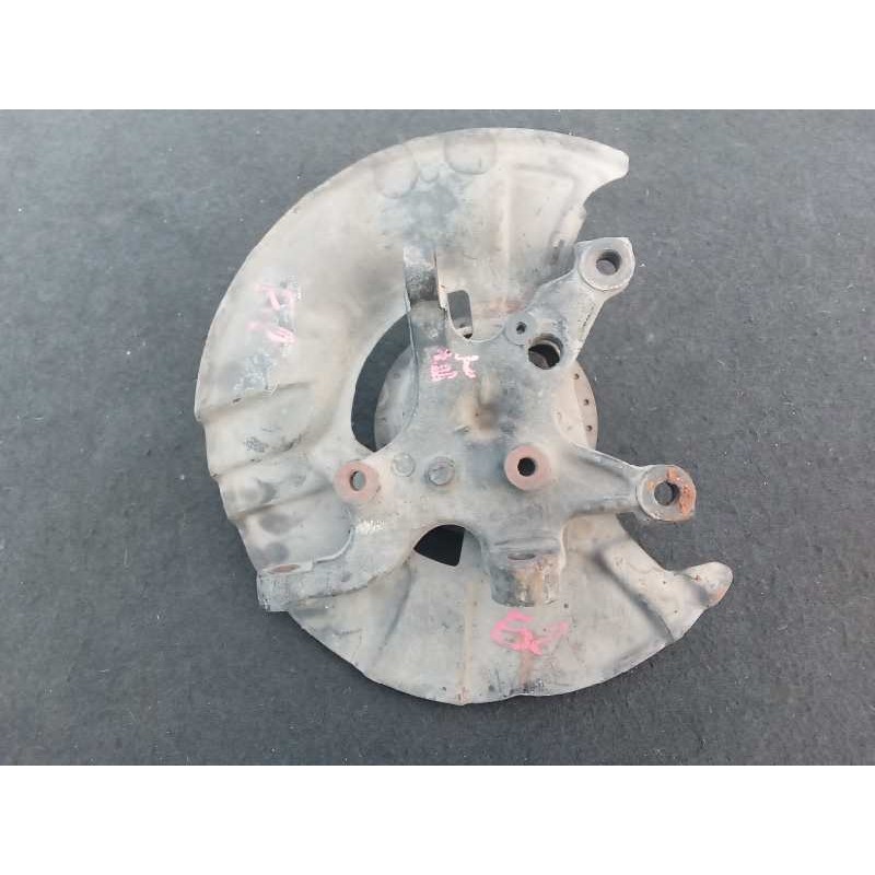 Recambio de mangueta delantera derecha para bmw serie 3 berlina (e36) 1.8 cat (m43) referencia OEM IAM  131656 2