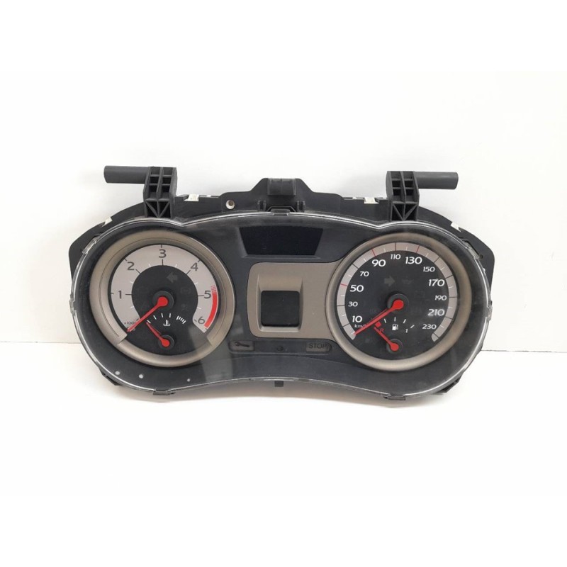Recambio de cuadro instrumentos para renault clio iii confort dynamique referencia OEM IAM 8200582709G  