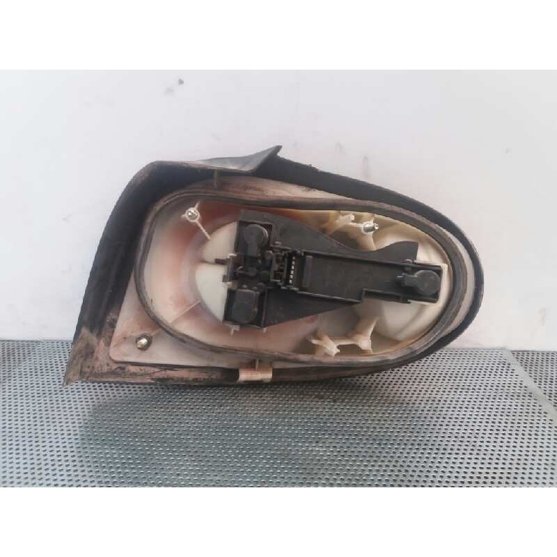 Recambio de piloto trasero izquierdo para renault megane i coach/coupe (da0) 1.6 referencia OEM IAM   VALEO - Amarillo 3
