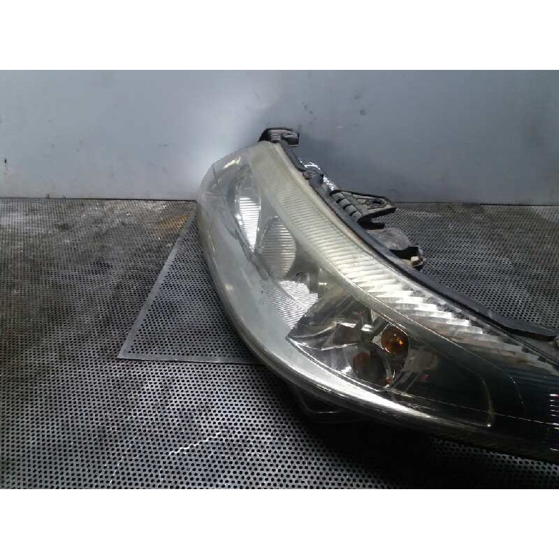 Recambio de faro izquierdo para renault laguna ii grandtour (kg0) 1.9 dci diesel cat referencia OEM IAM 2