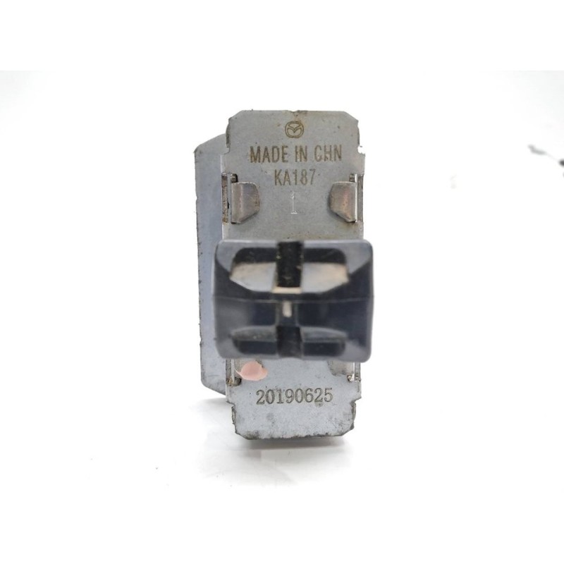 Recambio de retenedor puerta delantera izquierda para mazda cx-30 selection 2wd referencia OEM IAM 20190625 3