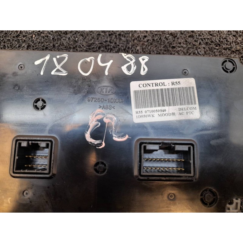 Recambio de mando calefaccion / aire acondicionado para kia carens (un) emotion referencia OEM IAM - Negro 3