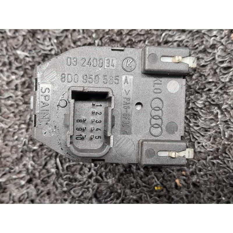 Recambio de mando retrovisor para audi a3 (8l) 1.8 t ambiente referencia OEM IAM 8D0959565A - Rojo 2