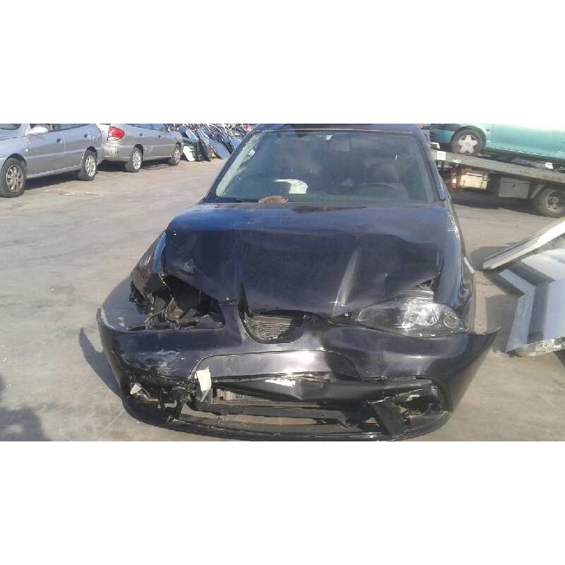 seat ibiza (6l1) del año 2008