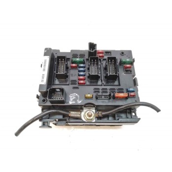 CAJA RELES / FUSIBLES 9650664180 