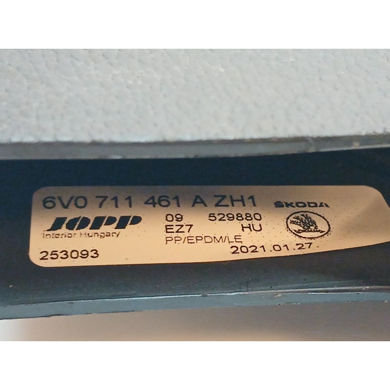 Recambio de palanca freno para skoda fabia ambition plus referencia OEM IAM 6V0711461A - Blanco 2