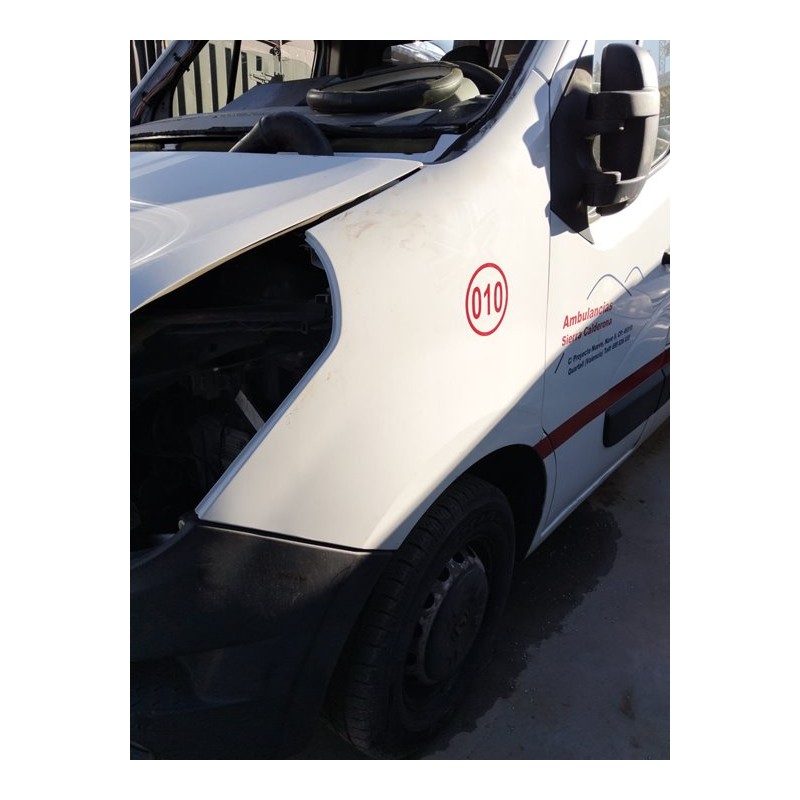 Recambio de aleta delantera izquierda para renault master kombi l2h2 3,5t referencia OEM IAM   