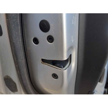 CERRADURA PUERTA TRASERA IZQUIERDA 