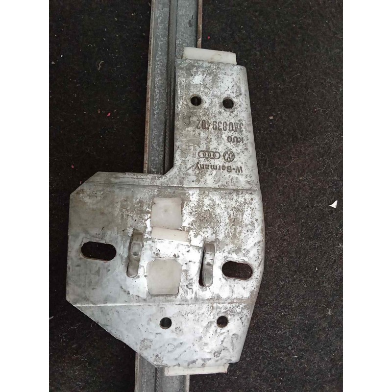 Recambio de elevalunas trasero derecho para volkswagen passat berlina (3a2) cl referencia OEM IAM 3A0959810 107608 5