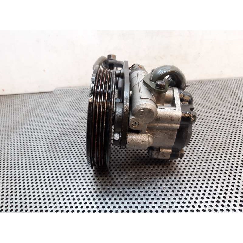 Recambio de bomba direccion para kia rio 1.5 cat referencia OEM IAM 05162 33182 16V