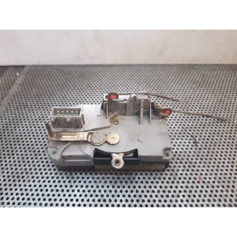 Recambio de cerradura puerta delantera derecha para peugeot 806 sr referencia OEM IAM   