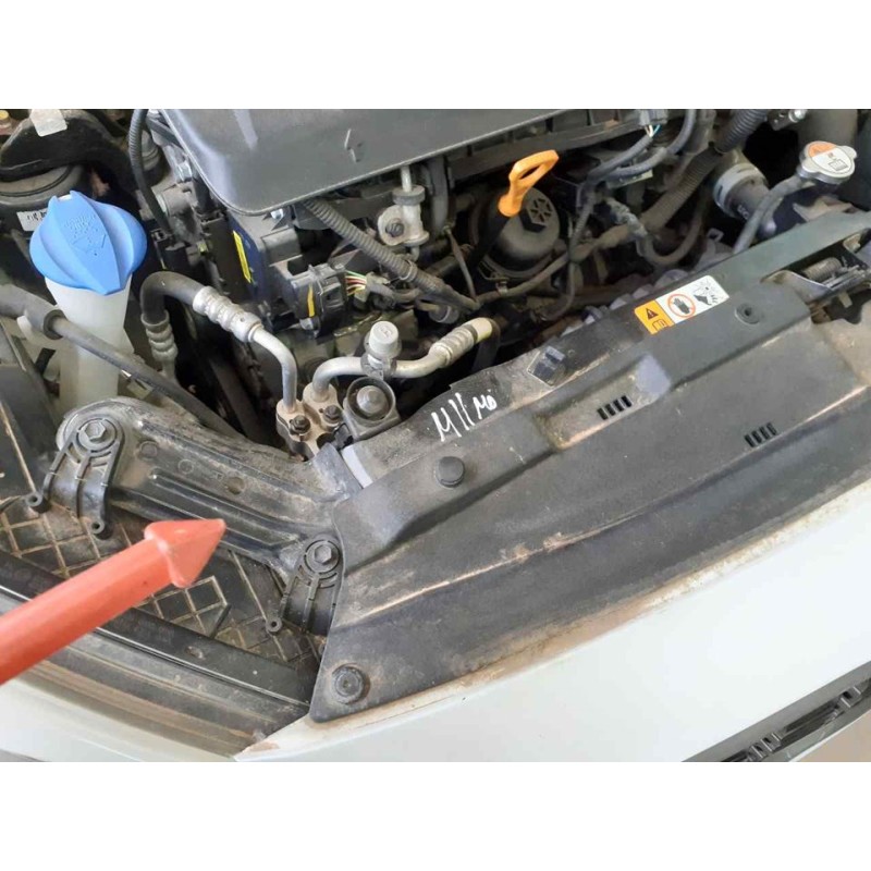 Recambio de panel frontal para kia cee'd business referencia OEM IAM - Blanco 2