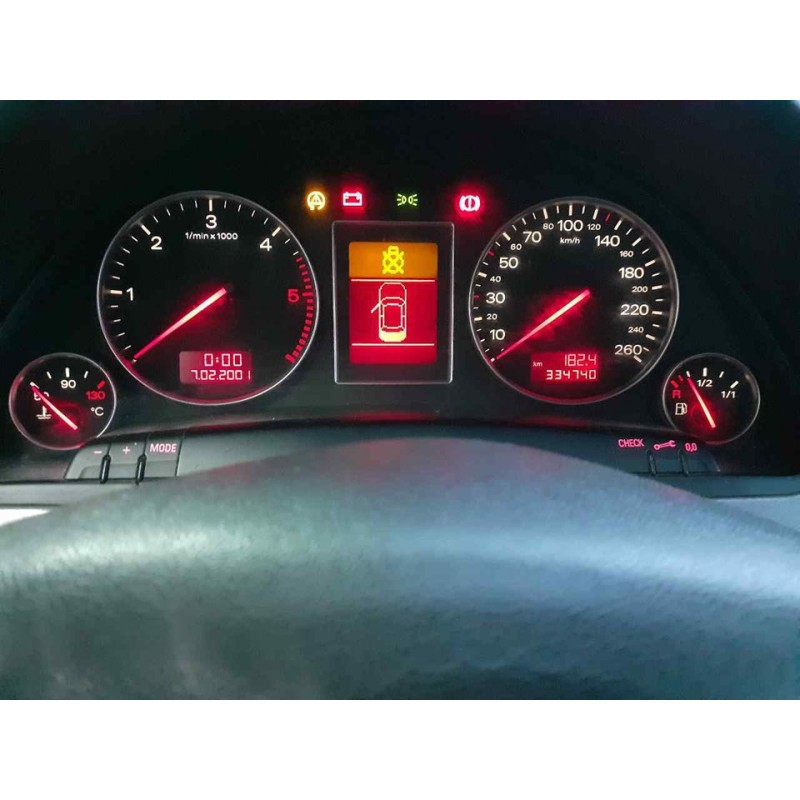 audi a4 berlina (8e) del año 2001