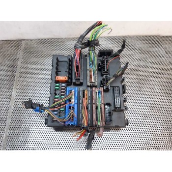 CAJA RELES / FUSIBLES 12769679 519161301 
