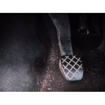 PEDAL EMBRAGUE 