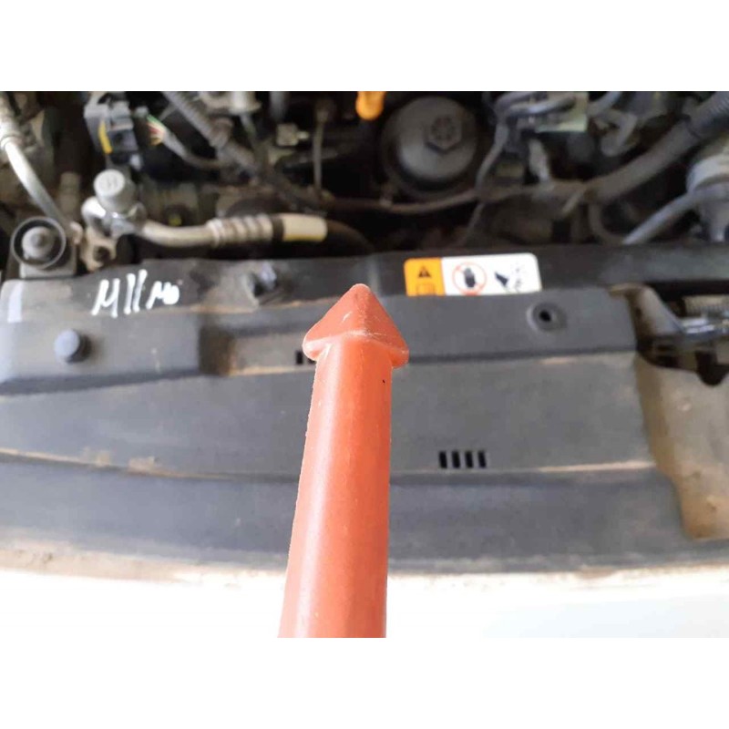 Recambio de panel frontal para kia cee'd business referencia OEM IAM - Blanco 3