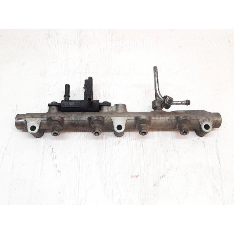 Recambio de rampa inyectora para fiat scudo (222) 2.0 16v jtd sx kombi (5 sitze) referencia OEM IAM 0445214017  BOSCH