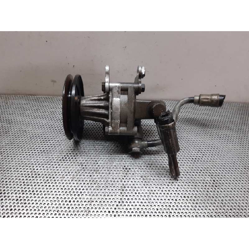 Recambio de bomba direccion para bmw serie 3 berlina (e36) 1.8 cat referencia OEM IAM 5636527 7681955231 
