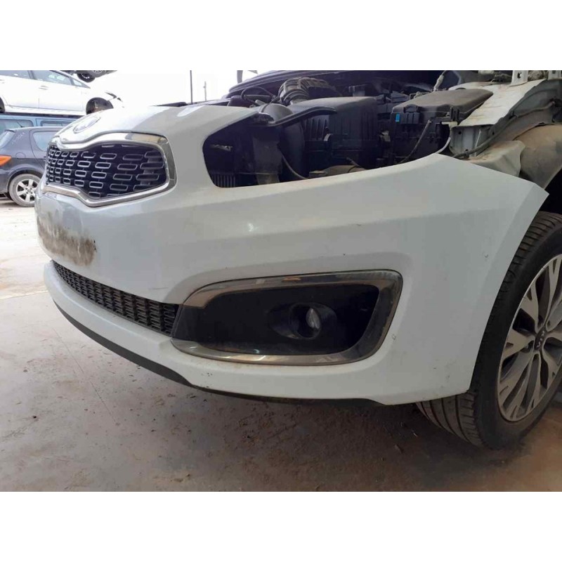 Recambio de paragolpes delantero para kia cee'd business referencia OEM IAM - Blanco 3