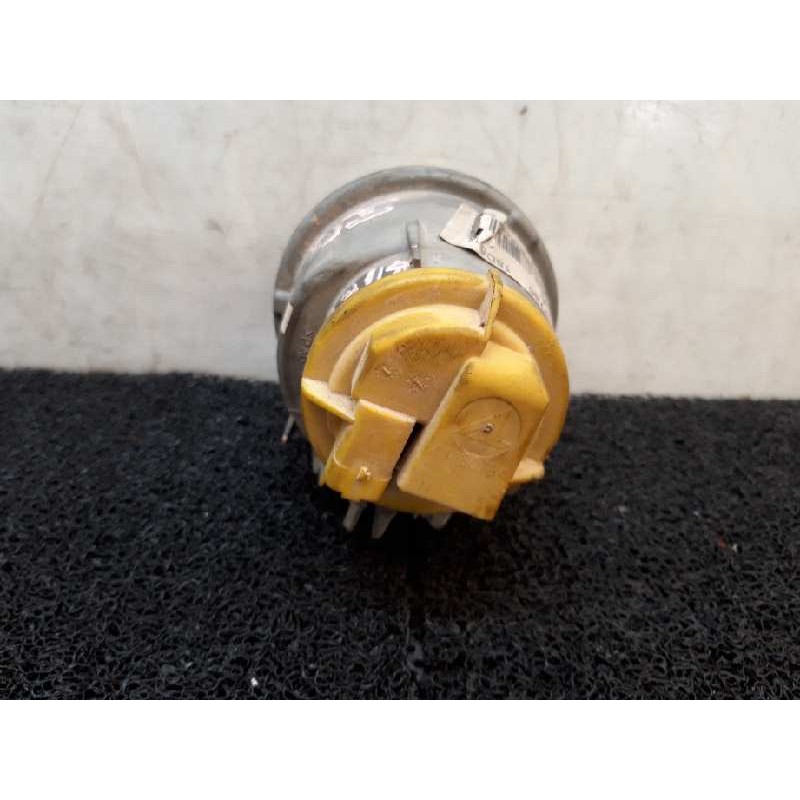 Recambio de faro antiniebla izquierdo para peugeot 1007 dolce referencia OEM IAM 9648947780 2