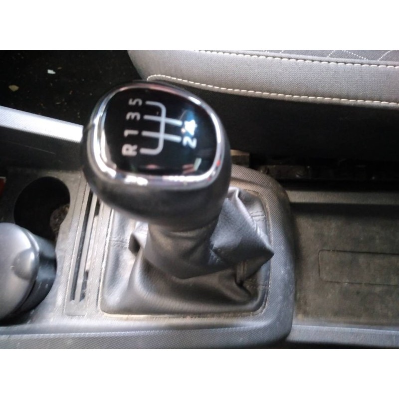 Recambio de pomo palanca cambio para skoda fabia ambition plus referencia OEM IAM - Blanco 4
