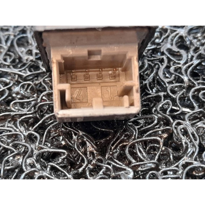 Recambio de mando elevalunas delantero derecho para volkswagen fox (5z1) básico referencia OEM IAM 5Z0959856 - Rojo 3