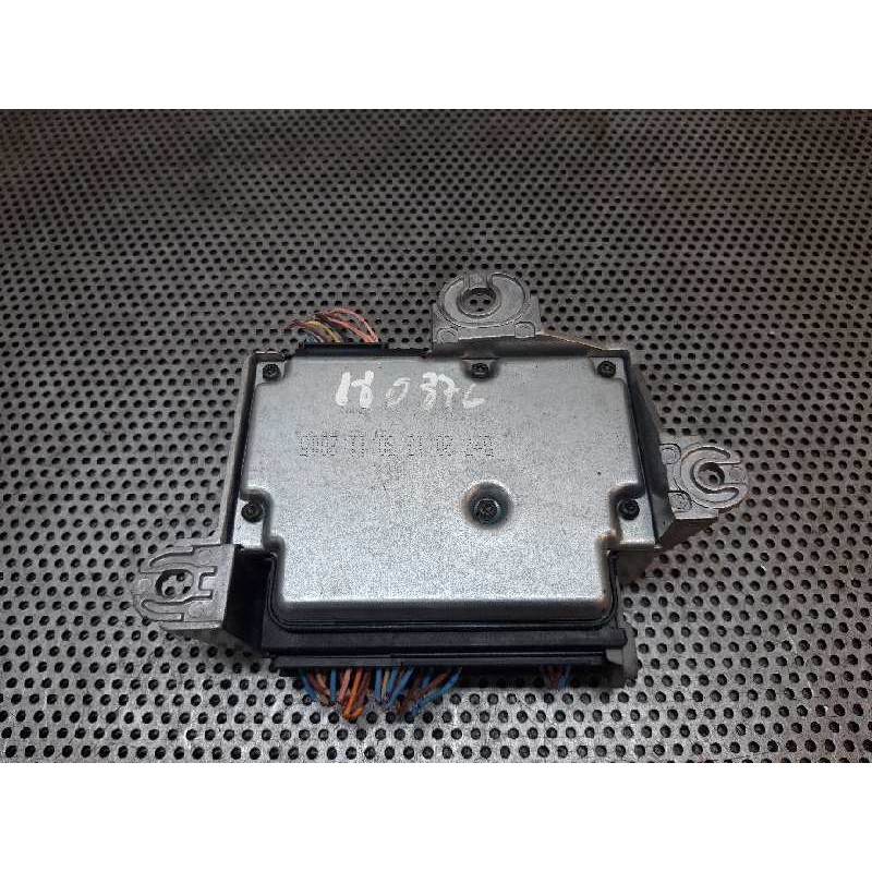 Recambio de centralita airbag para renault megane ii classic berlina confort expression referencia OEM IAM 607139300 8200412026B 2