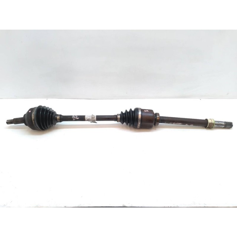 Recambio de transmision delantera derecha para renault trafic combi (ab 4.01) generation privilege  combi corto referencia OEM I
