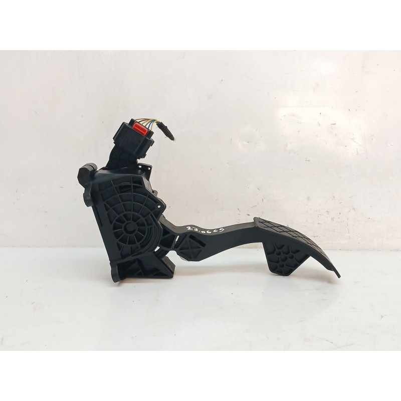 Recambio de potenciometro pedal para skoda fabia ambition plus referencia OEM IAM A21130432 6C1723503D - Blanco 3