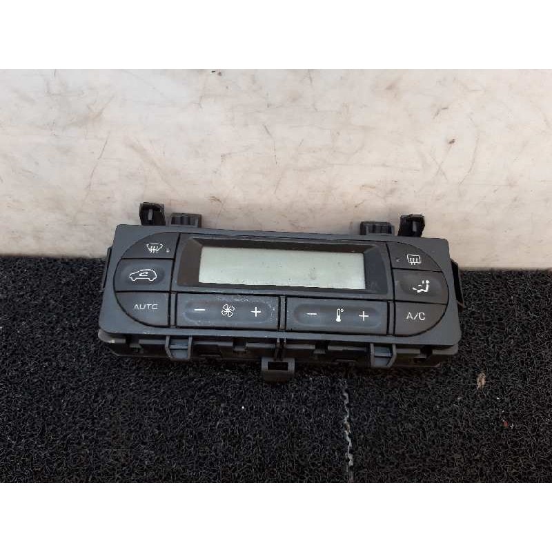 Recambio de mando climatizador para peugeot 1007 dolce referencia OEM IAM 96530443XT  