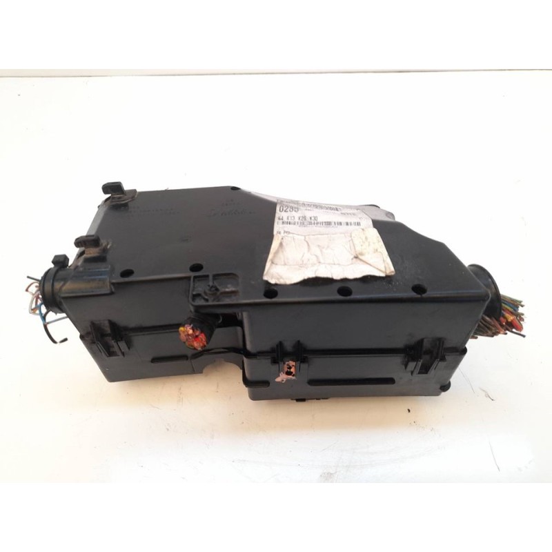 Recambio de caja reles / fusibles para ford grand c-max titanium referencia OEM IAM AV6T14A142AA AV6T14K733BRE 