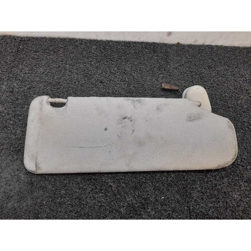 Recambio de parasol izquierdo para toyota avensis berlina (t25) 2.0 executive sedán (4-ptas.) referencia OEM IAM 3
